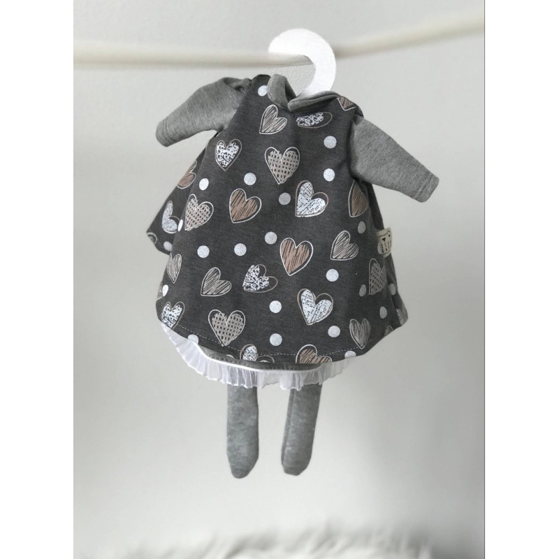 Ubranko dla lalki - Szara sukienka i fartuszek w serca