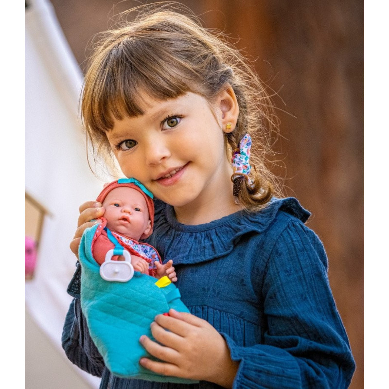 Śliczna mała laleczka bobas ze śpiworkiem i smoczkiem, dla dziewczynki