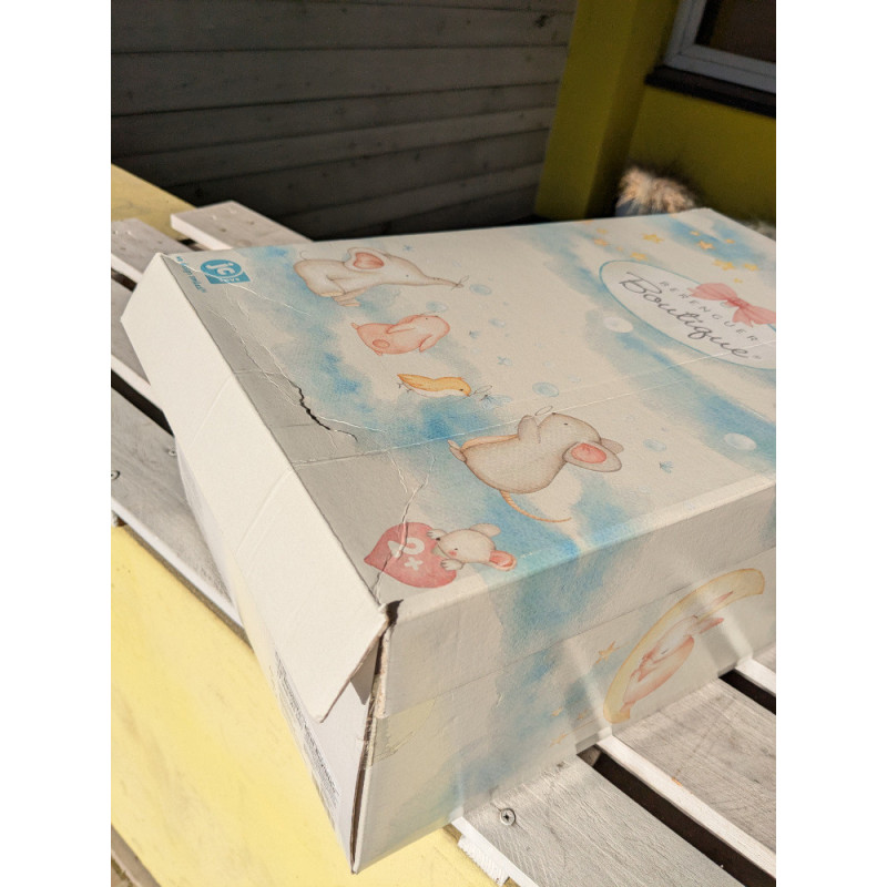 Chłopczyk Nino, 43cm, uszkodzone pudełko