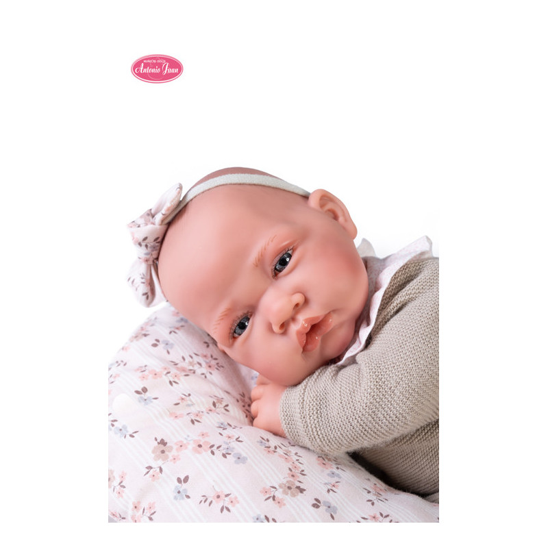 Antonio Juan 33116 - Lalka ma śliczne oczy, brwi jak prawdziwe, usta jak malowane