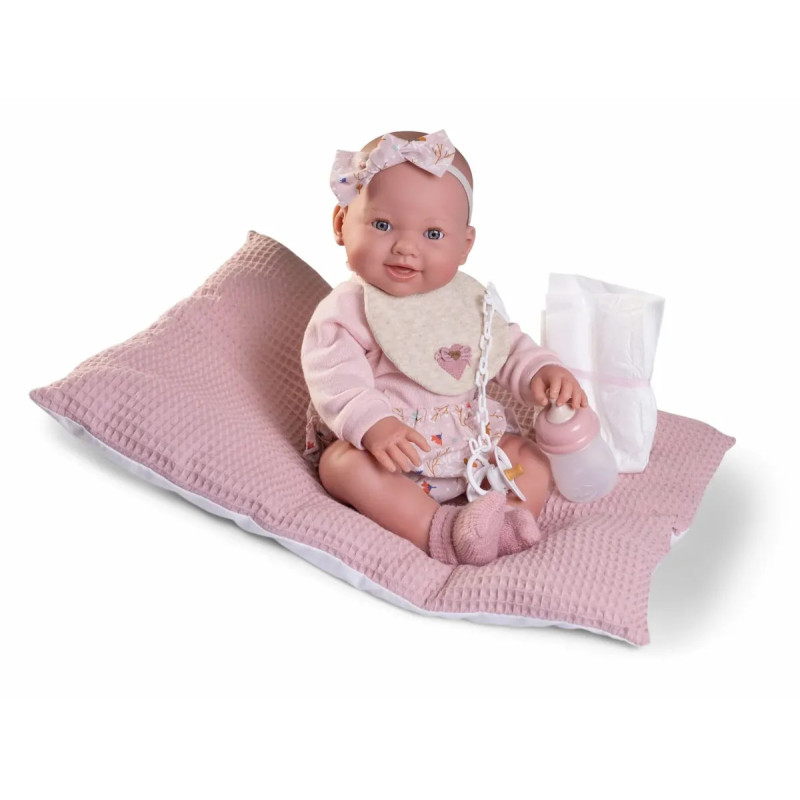 Antonio Juan, lalka Mia, siusiająca