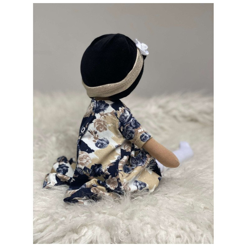 Lalka Lili w sukience w kwiatki