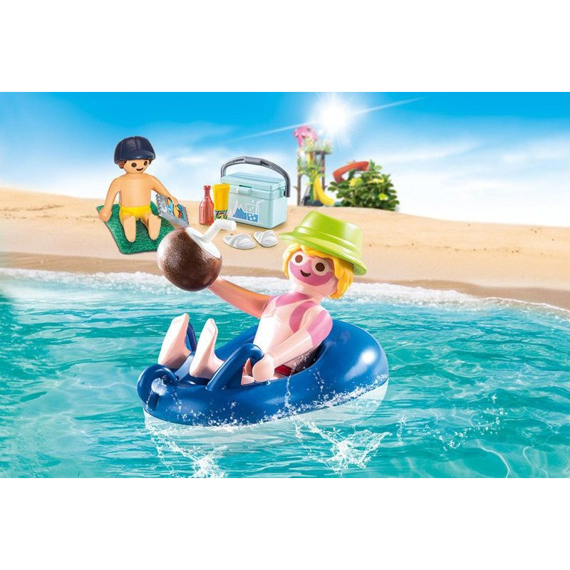 Playmobil Family Fun 70112 - Chłopiec z oponą do pływania