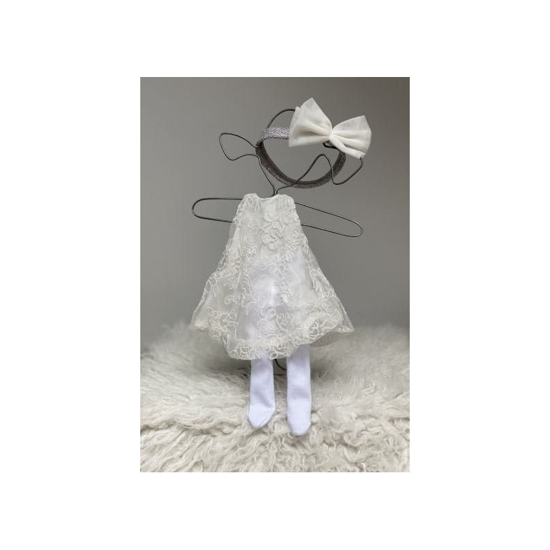 Ubranko dla lalki - Koronkowa sukienka i srebrny sweterek